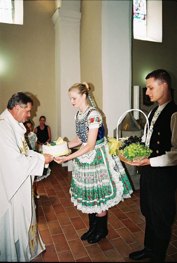 Odovzdanie obetných darov Odovzdanie obetných darov